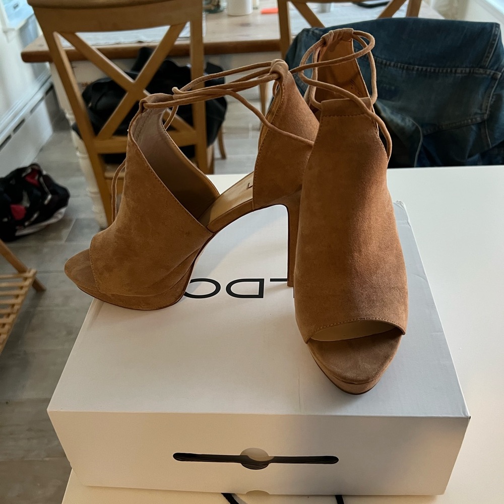 Tilley Aldo Heels